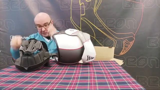 Обзор мотоциклетного шлема модуляра Beon B-702 от Дениса Панфёрова смотреть онлайн
