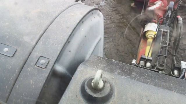 Moving water with fastrac 4220 . Fishing setting up the pens . Jcb tm 320. Broken down смотреть онлайн
