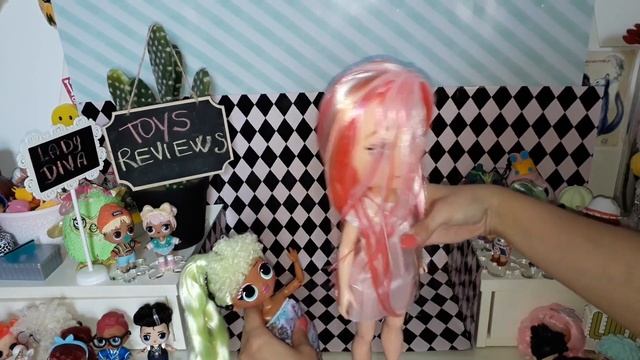 Poopsie Rainbow Surprise Fashion Doll