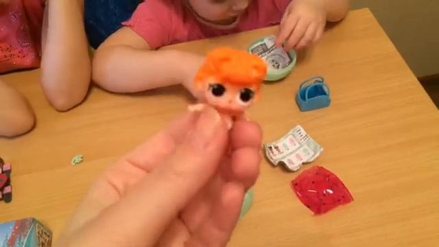 Открываем конструктор холодное сердце и шарик LOL смотреть онлайн