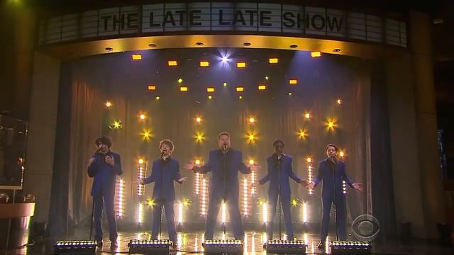 Stranger Things Cast Singing 🎤