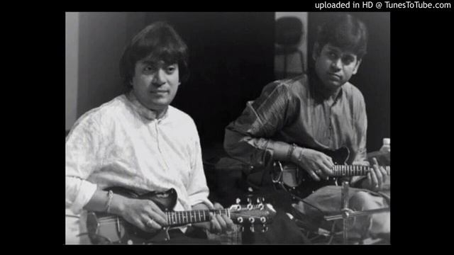 Mandolin U. Shrinivas & U. Rajesh - Bantu Reethi Kolu Viyyavayya Rama смотреть онлайн