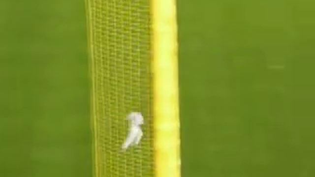 Enter Sandman (Mariano Rivera's Last Trip from the bullpen) смотреть онлайн