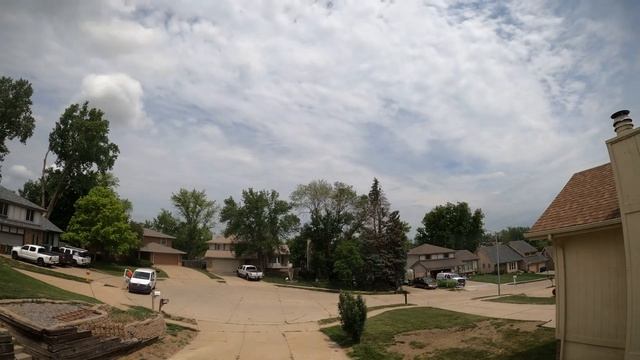 48-hour Timelapse from Summer 2023 - Cloud Development and Thunderstorms смотреть онлайн
