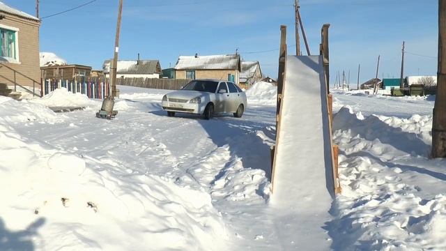 В деревне Горная есть горка