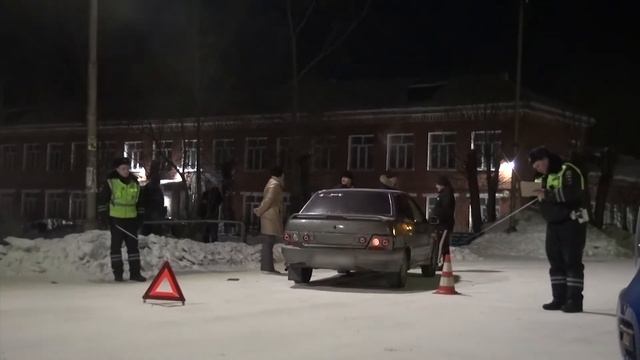 В поселке Энергетиков 12-летний мальчик угодил под колеса смотреть онлайн