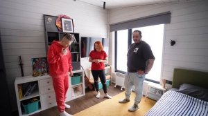 Уютная современная дача | каркасный дом | дизайн интерьера | румтур