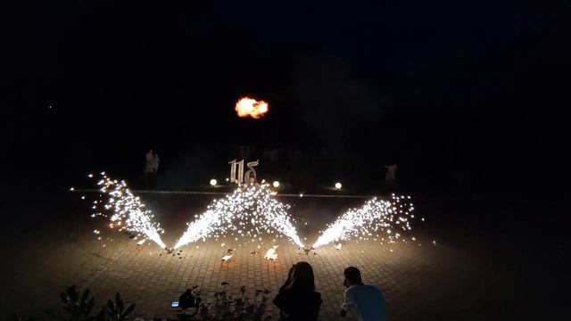 Solo fire show by Ana смотреть онлайн