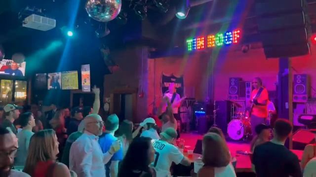 Me + Joe Smith | Tin Roof Detroit | Under the Bridge смотреть онлайн