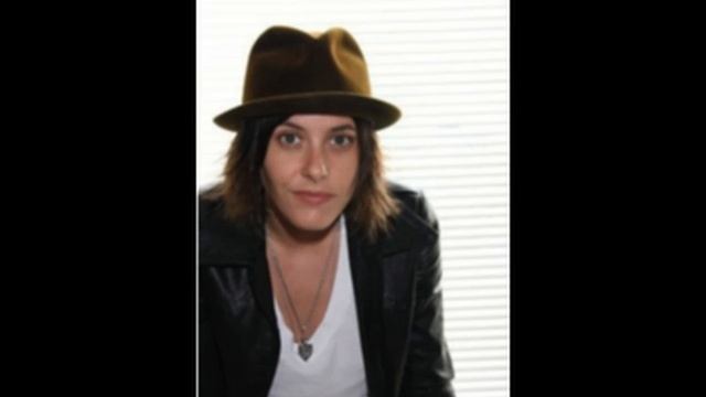 Katherine Moennig (Flightless Bird American Mouth) смотреть онлайн