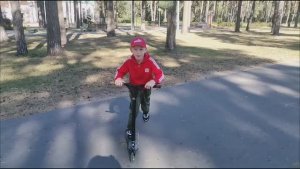 ДРИФТ НА ТРЮКОВОМ САМОКАТЕ