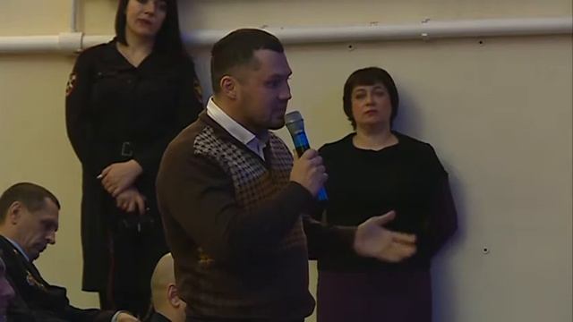 Начальник Приморских полицейских посетил Уссурийскую территорию смотреть онлайн