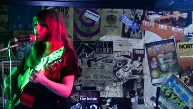 Scorpio Promotions UNPLUGGED At The Running Horse : Billie Morton Riley - Silhouettes смотреть онлайн