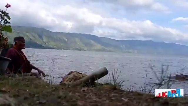 Puisi DANAU BERTANYA, L K Ara смотреть онлайн