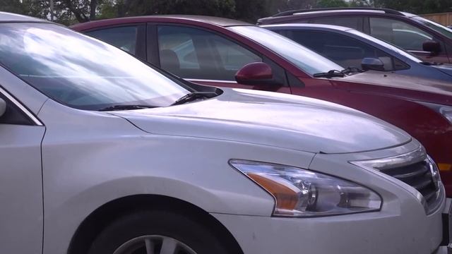 Call KENS | SA woman says she was blocked by a contractor who she paid to replace her windshield смотреть онлайн