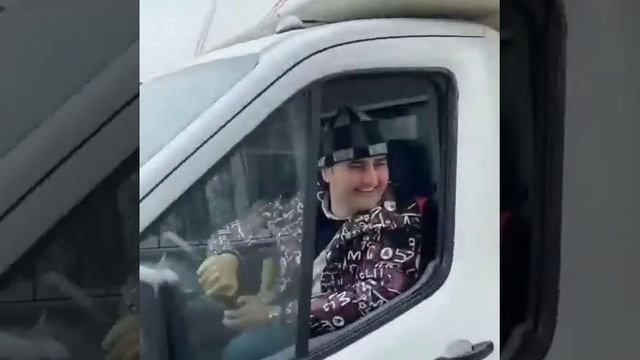 Турк ош пази Бурак Оздемир эхсон килишдан чарчамайди!!! смотреть онлайн