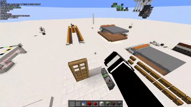 Я сделал САМУЮ лучшую, ПОЛНОСТЬЮ невидимую авто закрывающуюся дверь в майнкрафте смотреть онлайн