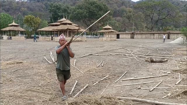 Chatara Dham Sunsari/ कुम्भ मेलाको तयारी गरिदै/खरले छाएर कटेजहरुको तयारी/बराहक्षेत्र चतरा धाम смотреть онлайн