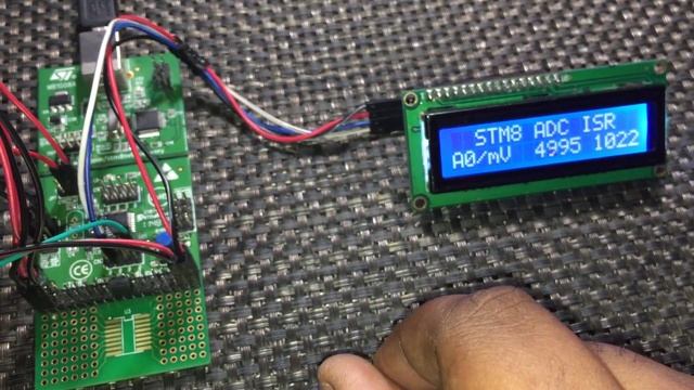 STM8S ADC Interrupt Example смотреть онлайн