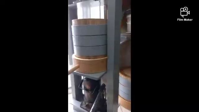 Деревянный маслопресс,особенности эксплуатации рамы с верхним положением бочонка. смотреть онлайн