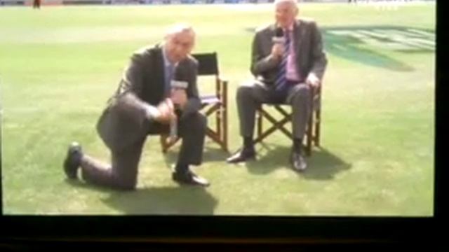 David Bumble Lloyd does cauliflowers... смотреть онлайн