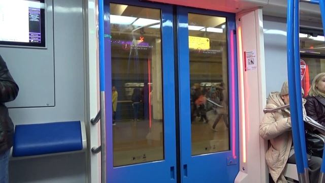 *СОВЕРШЕННО НОВЫЙ* Электропоезд 81-765/766/767 "МОСКВА" на Таганско-Краснопресненской линия смотреть онлайн