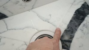 Кухонная мойка из кварцевого агломерата