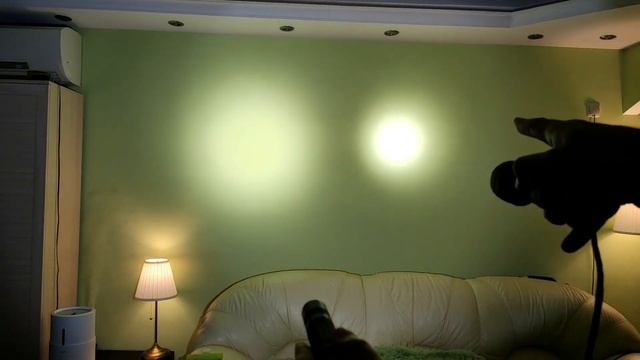 Самый мощный Convoy S2+ на диоде SST40