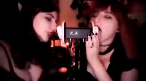 TWIN EAR LICKING Asmr Ear Licking АСМР ЛИКИНГ слив с Patreon