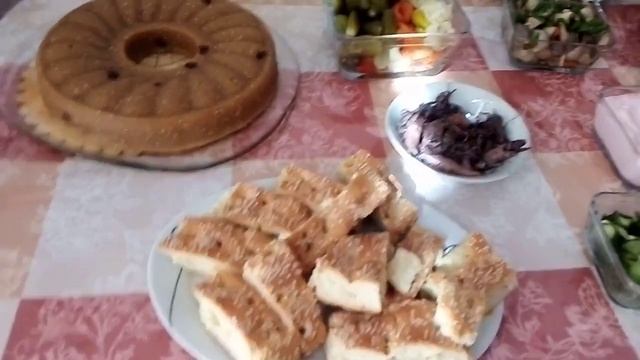 Греческая Кухня с Лаганой и тарамой. Кафари Девтера. Чистый Понедельник. смотреть онлайн