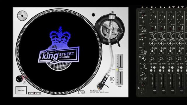 Paul Cart, Gianluca Catra - Welcome To The Future (Original Mix) смотреть онлайн