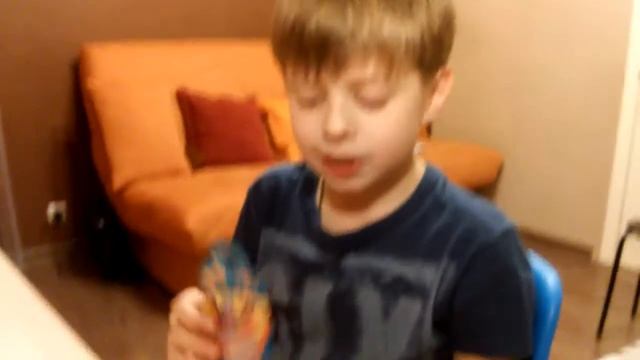 Вкусняшки и таблетка для ванны смотреть онлайн