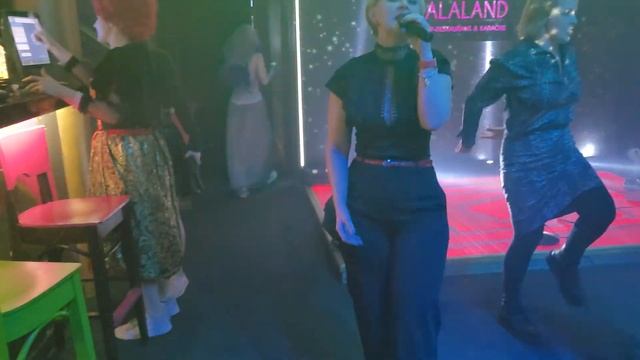 Уходи и дверь закрой cover by Helena Ryabzeva 08122022 смотреть онлайн