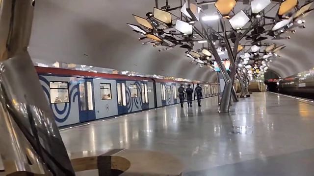 Москва Метро Тропарево смотреть онлайн