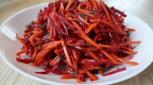 Полезный салат из сырой свеклы и моркови-очень вкусный. Пошаговый рецепт от А до Я!Салат за 5 минут
