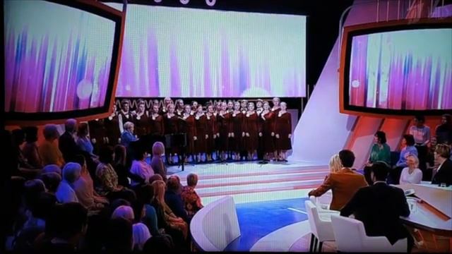 Первый канал. Сегодня вечером. 90 лет Н.Добронравов. Большой детский хор Попова, за роялем Пахмутова смотреть онлайн