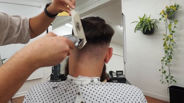 This Man Has The 4th Best Mustache In the World смотреть онлайн