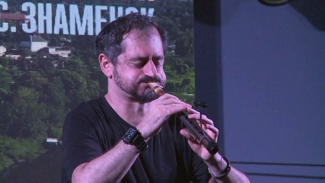 Дудук Виталий Погосян Сердце знает + Колокола смотреть онлайн