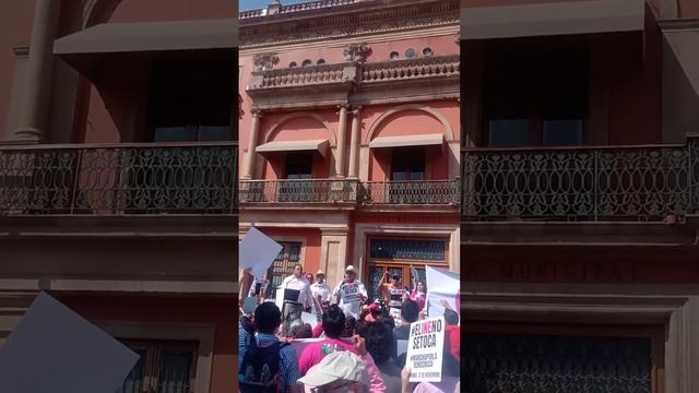 Salomón Carmona alcalde eterno de Yuriria en León Guanajuato el INE no se toca смотреть онлайн