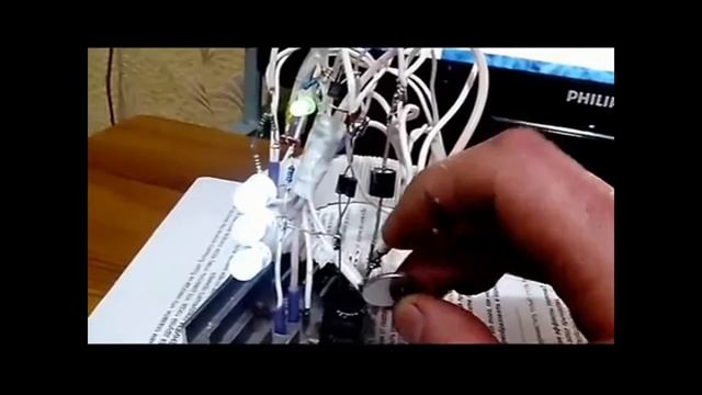 Free Energy - акула0083 - фонарь 1w