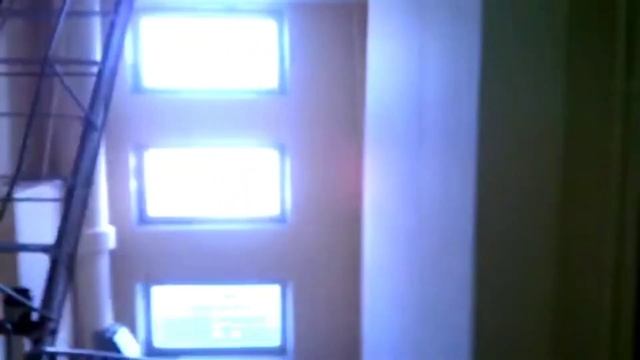 Электрические лифты (КМЗ-1972, модер. под МЭЛ-1995) г. Москва, Профсоюзная, 105, под-2 (26.02.2018) смотреть онлайн