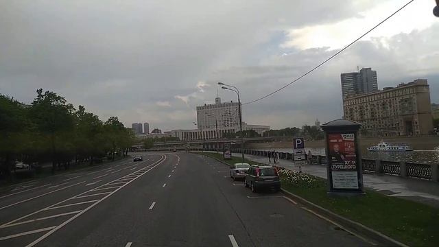 Москва. Поездка на автобусе. Белый дом. Moscow. A trip on a double-Decker bus. смотреть онлайн