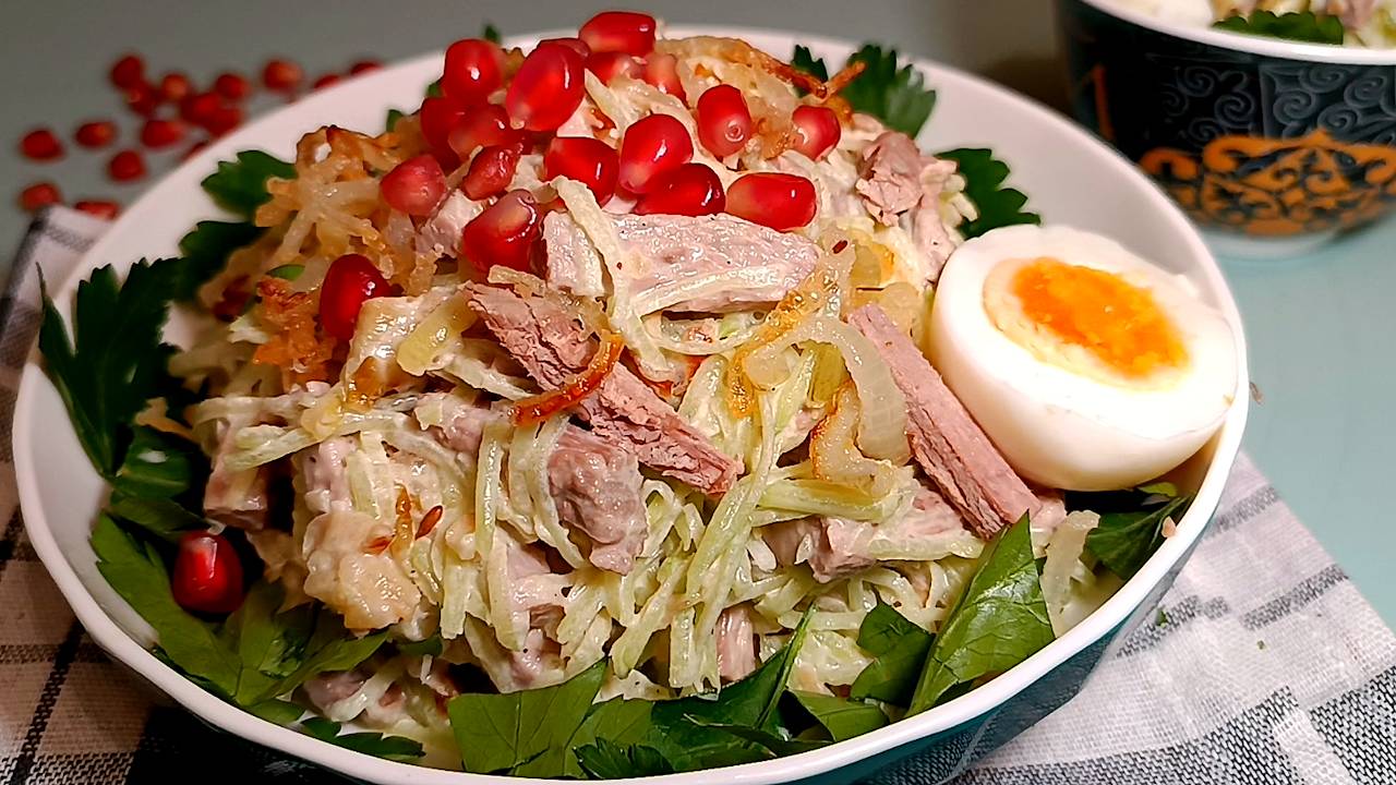 📌 Салат Ташкент с зеленой редькой и говядиной. Очень вкусный и полезный салатик смотреть онлайн
