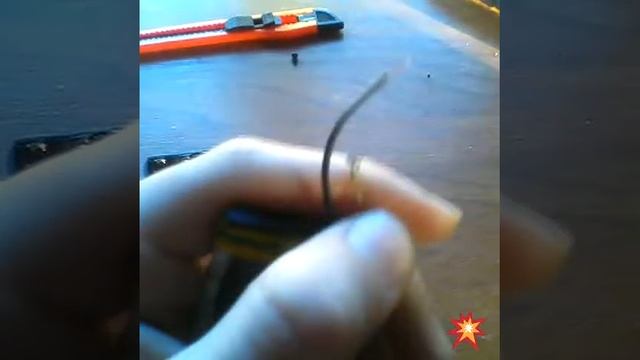 Как встроить аккумулятор в в батареечный фонарик смотреть онлайн