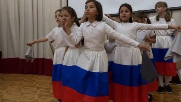 Чудо детки . Танец "Матушка земля ".