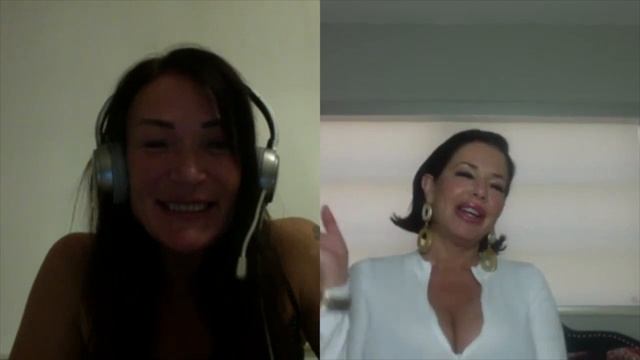 Xtalk Poadcast Hosted By Lianne Young - Veronica Avluv Interview