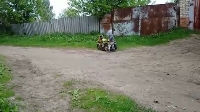 ПЕРВЫЕ ПОКАТУШКИ НА ЭЛЕКТРИЧКЕ ПО УЛИЦЕ смотреть онлайн