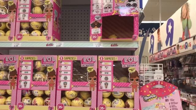 Save Toys R Us Toy Store From Closing!😢 смотреть онлайн