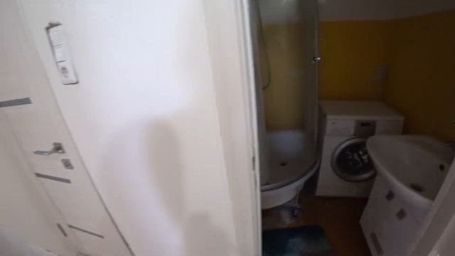 Ремонт квартиры: мне установили межкомнатные двери! Впереди поклейка обоев и укладка кафеля... смотреть онлайн