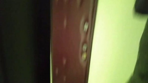 неисправный лифт ездит с открытыми дверьми